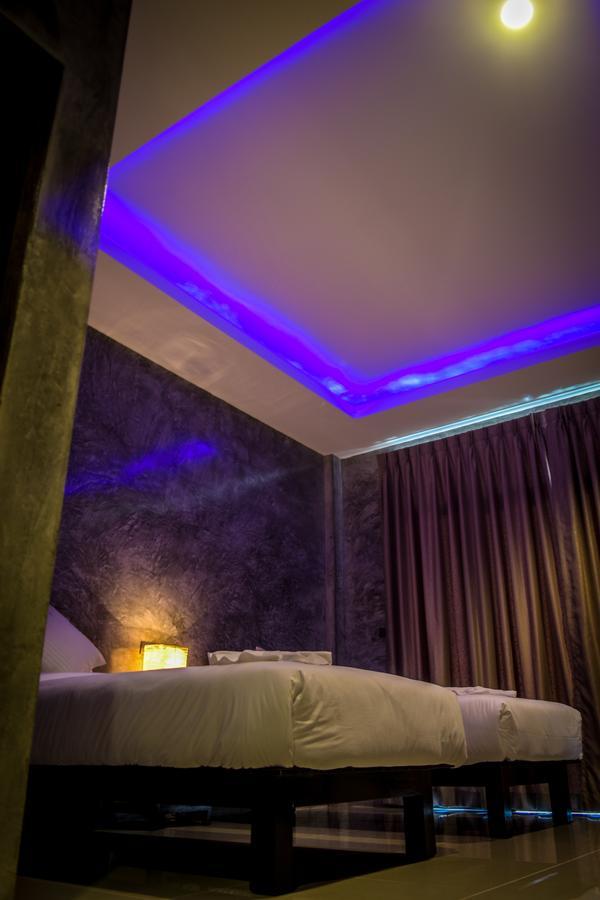 Sea Stone Hotel Nakhon Si Thammarat Rum bild
